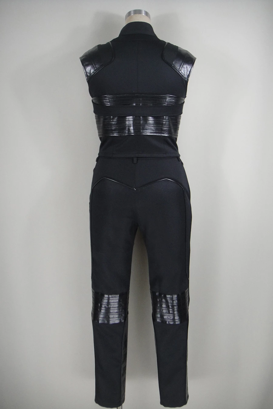 The Avengers: Age Of Ultron Hawkeye Eagle Eye Cosplay Costume 6 The Avengers: Age Of Ultron Hawkeye Eagle Eye Cosplay Costume - Image 4