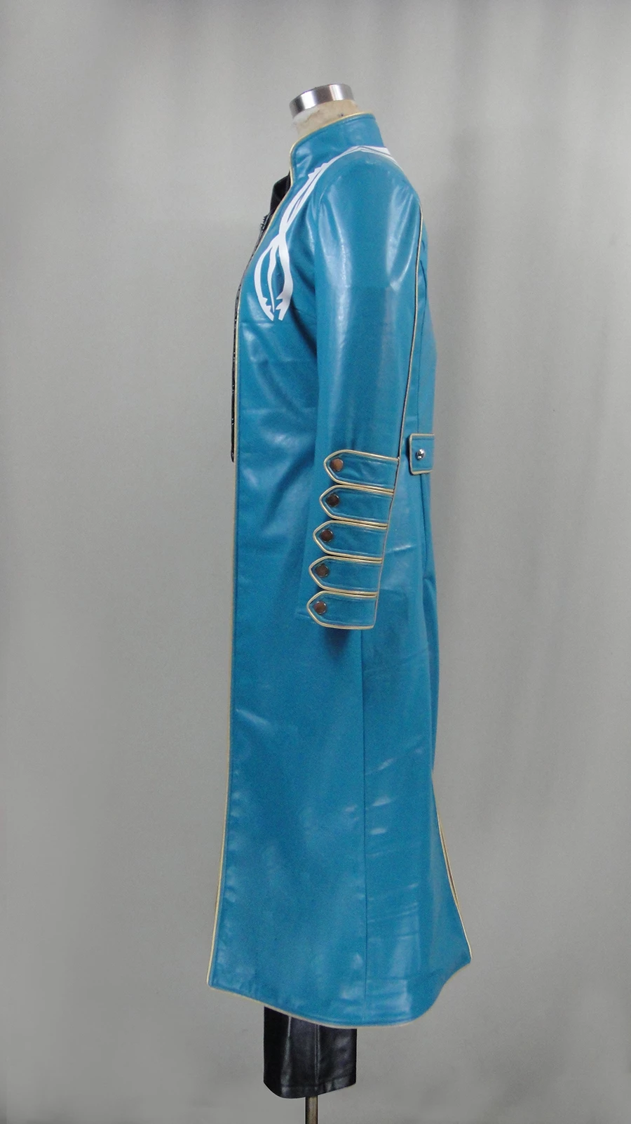 Devil May Cry 3 Vergil Cosplay Costume - Version 3 5 Devil May Cry 3 Vergil Cosplay Costume - Version 3 - Image 3